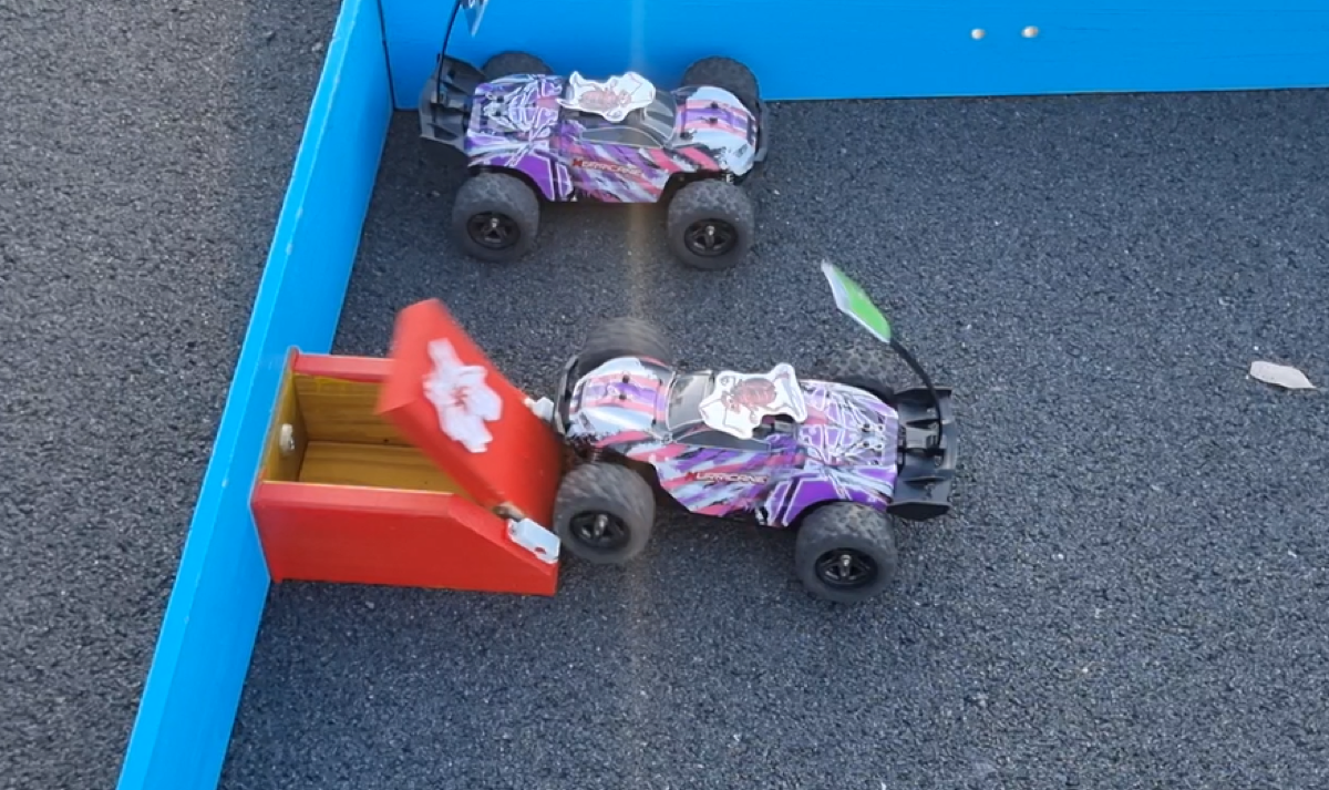 Road Kill RC car game in action